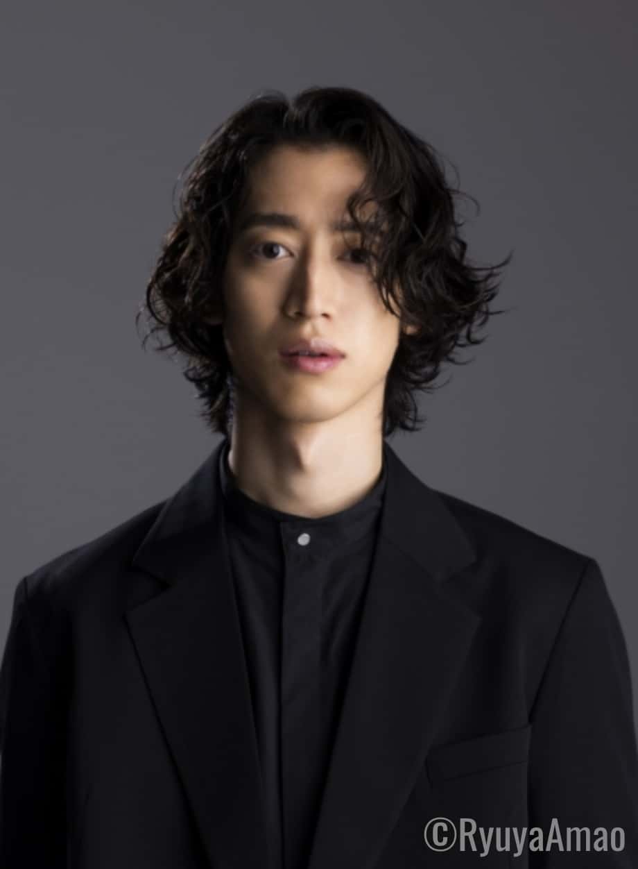 角野 隼斗